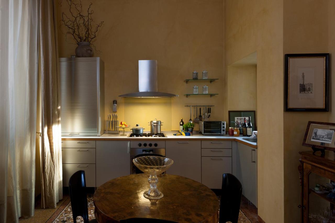 Residenza Dei Signori - Italian Homing Apartamento Verona Exterior foto