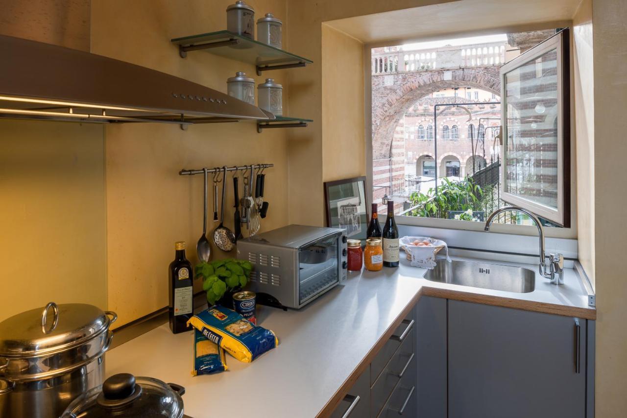 Residenza Dei Signori - Italian Homing Apartamento Verona Exterior foto